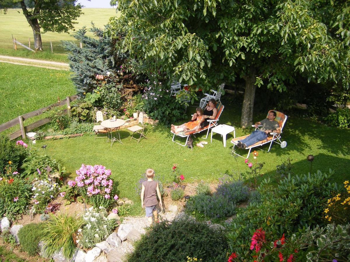 Ferienwohnungen Frick Moeggers Exterior photo